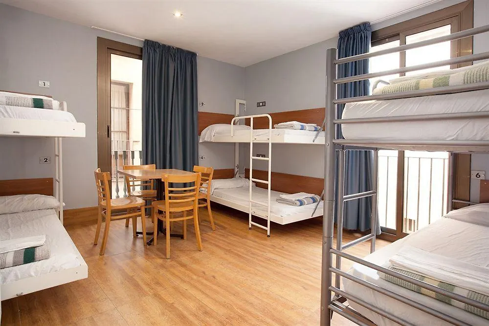 Hostal Fernando Barcelone 2*,